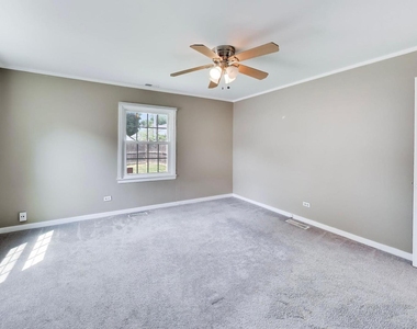 1706 Illinois Road - Photo Thumbnail 12