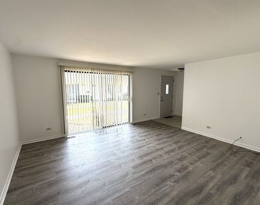 206 Barcliffe Lane - Photo Thumbnail 1