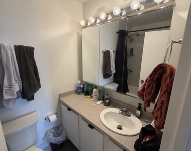 10 E Ontario Street - Photo Thumbnail 8