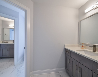 2447 Sharon Court - Photo Thumbnail 27