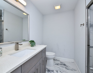 2447 Sharon Court - Photo Thumbnail 24
