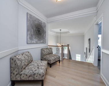 2447 Sharon Court - Photo Thumbnail 17
