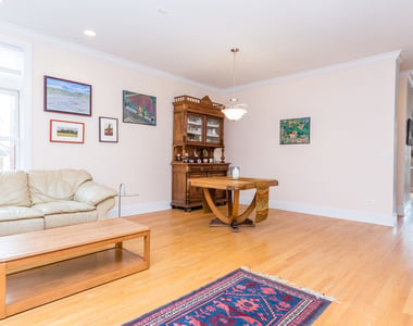 4113 N Southport Avenue - Photo Thumbnail 5