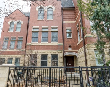 4113 N Southport Avenue - Photo Thumbnail 42