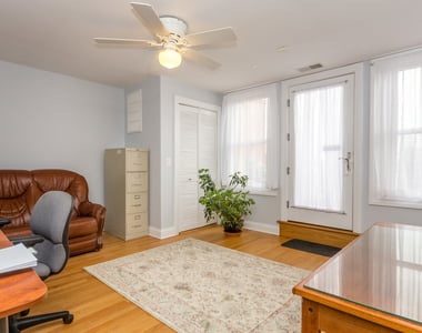 4113 N Southport Avenue - Photo Thumbnail 28