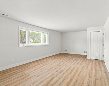 9300 Major Avenue - Photo Thumbnail 5