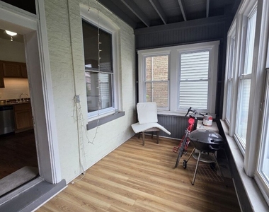 1318 N Homan Avenue - Photo Thumbnail 5