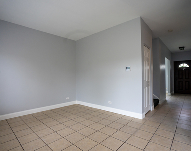 2837 Oakmont Drive - Photo Thumbnail 3