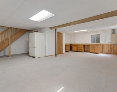 616 Blue Spruce Lane - Photo Thumbnail 22