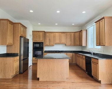 2085 Valor Court - Photo Thumbnail 15