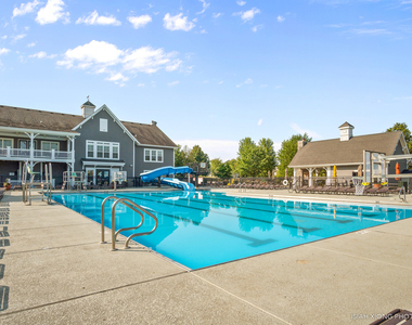 366 Chesapeake Lane - Photo Thumbnail 20