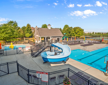 366 Chesapeake Lane - Photo Thumbnail 21