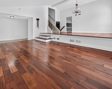 16w707 90th Street - Photo Thumbnail 2