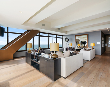175 E Delaware Place - Photo Thumbnail 27