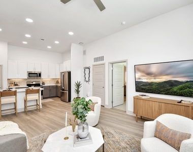 1617 Enid Street - Photo Thumbnail 11