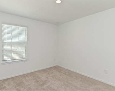 1005 Greenshank Drive - Photo Thumbnail 22
