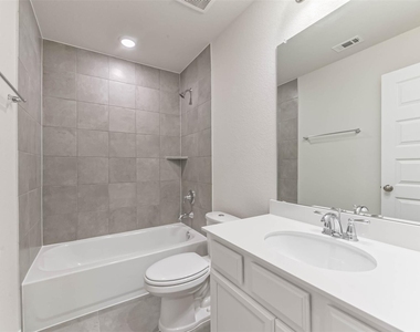17590 Rosette Grass Drive - Photo Thumbnail 26