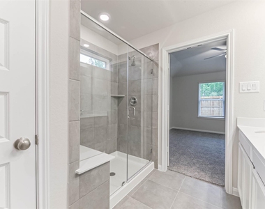 17590 Rosette Grass Drive - Photo Thumbnail 21
