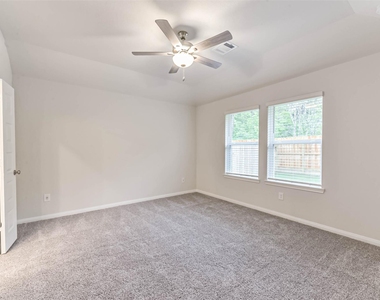 17590 Rosette Grass Drive - Photo Thumbnail 16