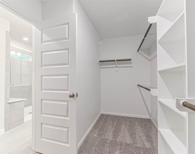 17590 Rosette Grass Drive - Photo Thumbnail 23