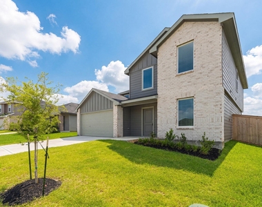 40818 Hawthorne Glades Street - Photo Thumbnail 42