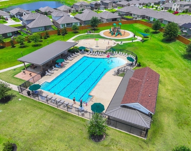 40818 Hawthorne Glades Street - Photo Thumbnail 44