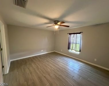 3010 67th Street W - Photo Thumbnail 3