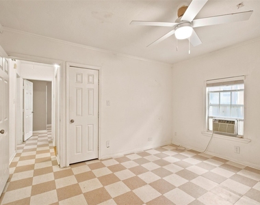 5005 Lyons Avenue - Photo Thumbnail 17