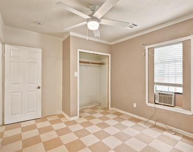 5005 Lyons Avenue - Photo Thumbnail 21