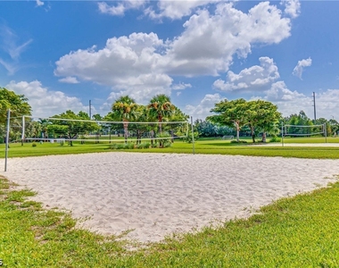 12301 Jewel Stone Lane - Photo Thumbnail 32