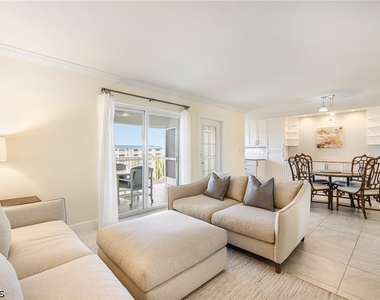 25720 Hickory Boulevard - Photo Thumbnail 4