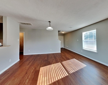 1203 Gibson Crossing Way - Photo Thumbnail 3