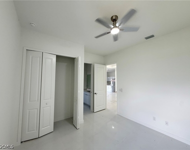 4226 Nw 32nd Lane - Photo Thumbnail 24