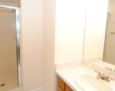 74 Stillwater - Photo Thumbnail 34