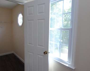 74 Stillwater - Photo Thumbnail 38