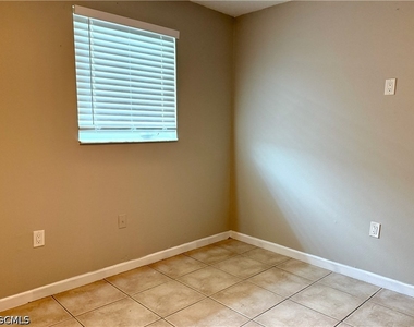 2055 Braman Avenue - Photo Thumbnail 7