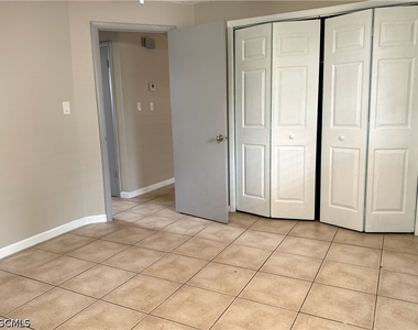 2055 Braman Avenue - Photo Thumbnail 8