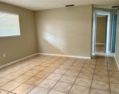 2055 Braman Avenue - Photo Thumbnail 2