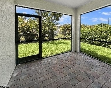 8458 Blackberry Road - Photo Thumbnail 19