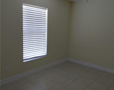 4608 Santa Barbara Boulevard - Photo Thumbnail 7