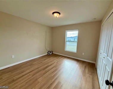 7033 Waldo Circle - Photo Thumbnail 19