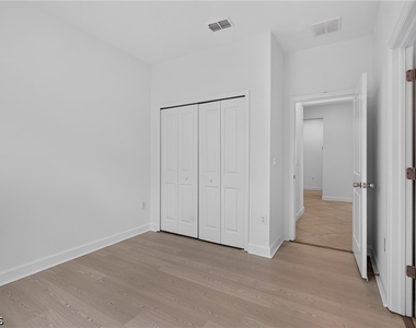 9156 Leatherwood Loop - Photo Thumbnail 19