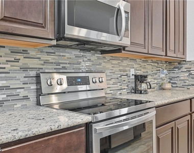 8784 Cascade Price Circle - Photo Thumbnail 9