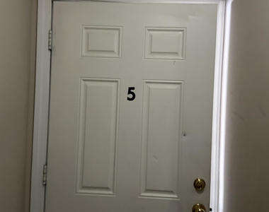 23 Main - Photo Thumbnail 2