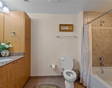 2825 Palm Beach Boulevard - Photo Thumbnail 14