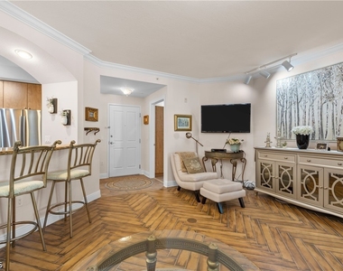 2825 Palm Beach Boulevard - Photo Thumbnail 21