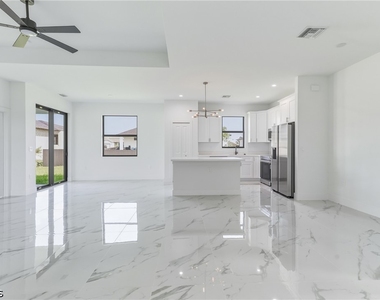 3531 Nw 19th Terrace - Photo Thumbnail 5