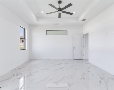 3531 Nw 19th Terrace - Photo Thumbnail 9