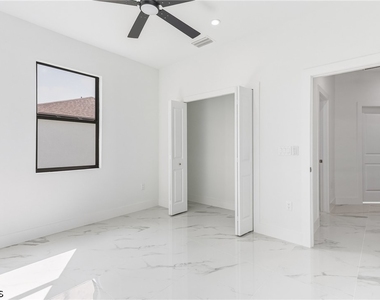 3531 Nw 19th Terrace - Photo Thumbnail 11