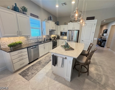 12835 Epping Way - Photo Thumbnail 9